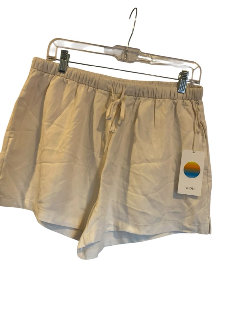 NWT Vuori twill tie shorts NATURAL Size L
